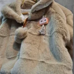 شنل خز دار زمستانه دخترانه سایز  35 تا 45 - تصویر 4