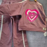 ست دخترانه قلب بلوز و شلوار دورس دو نخ سایز 45 تا 65 - تصویر 4